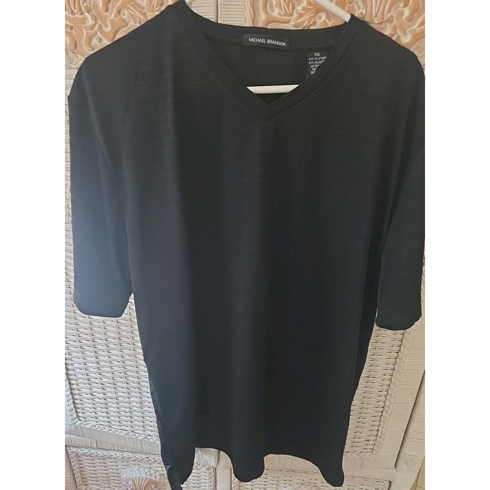 Michael Brandon tee shirt V-Neck Black Short Sleeve Men's SZ XXL - Excellent‎